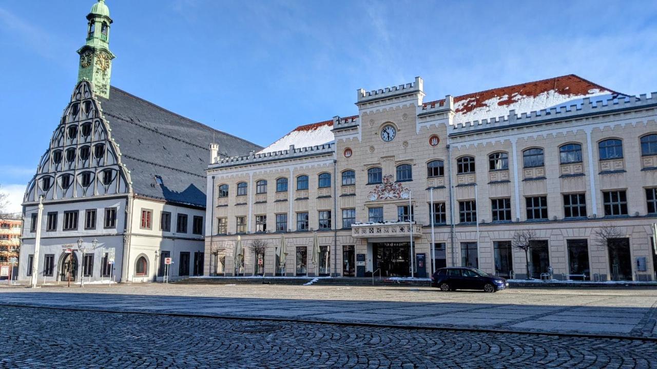 Gaeste- Und Ferienwohnung Glaeser ツウィッカウ エクステリア 写真