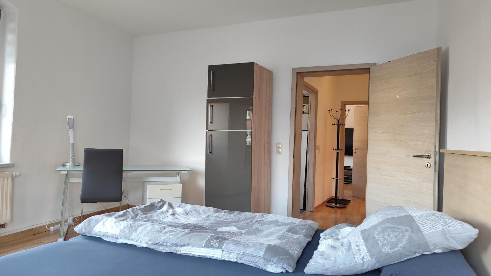 Gaeste- Und Ferienwohnung Glaeser ツウィッカウ エクステリア 写真