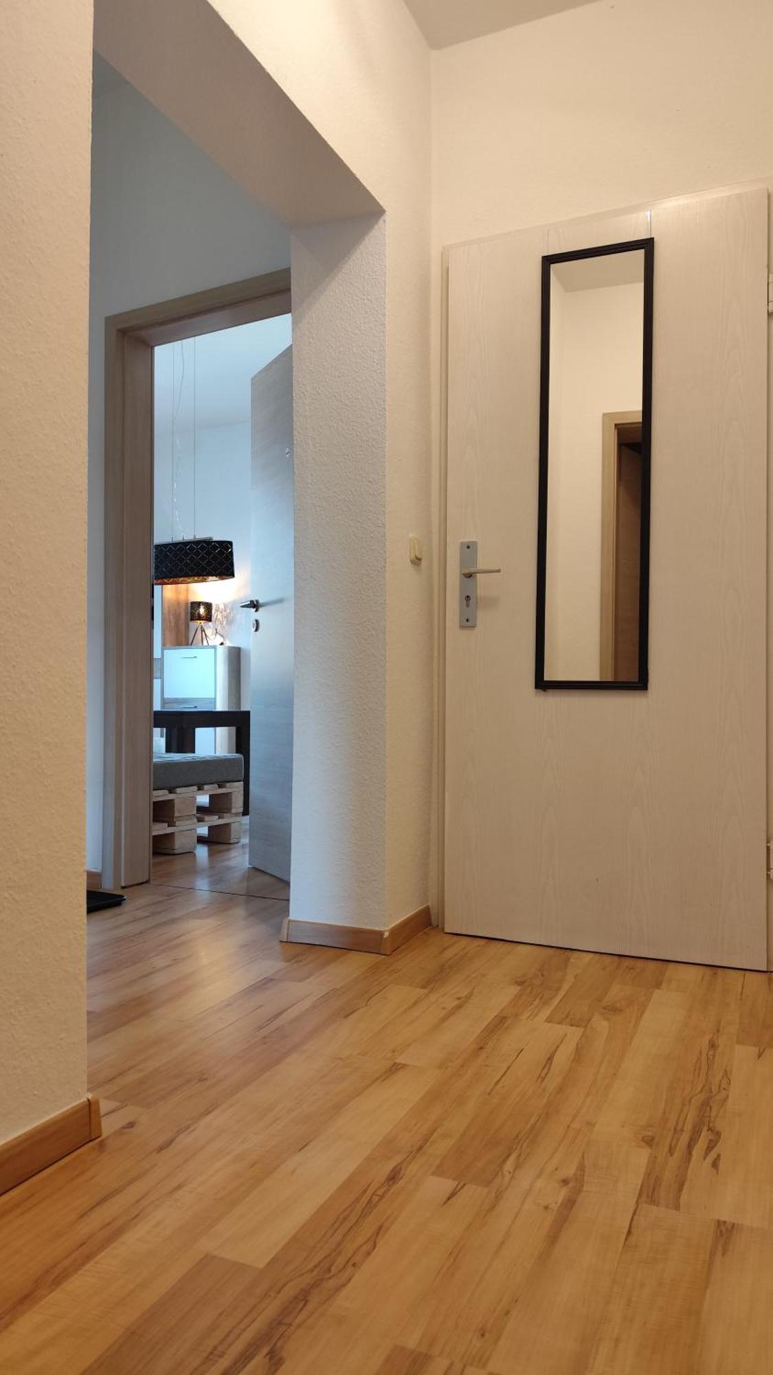 Gaeste- Und Ferienwohnung Glaeser ツウィッカウ エクステリア 写真