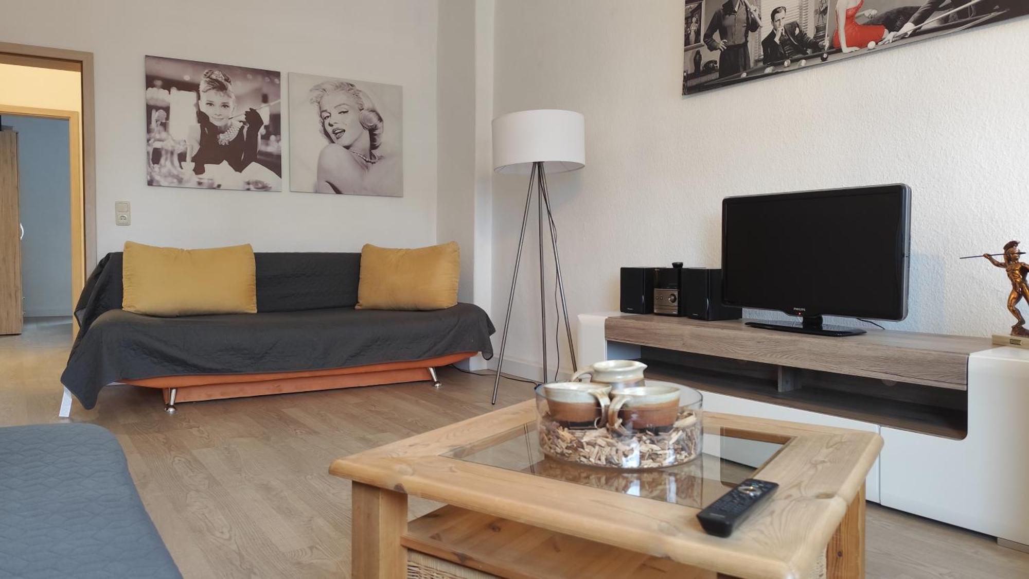 Gaeste- Und Ferienwohnung Glaeser ツウィッカウ エクステリア 写真