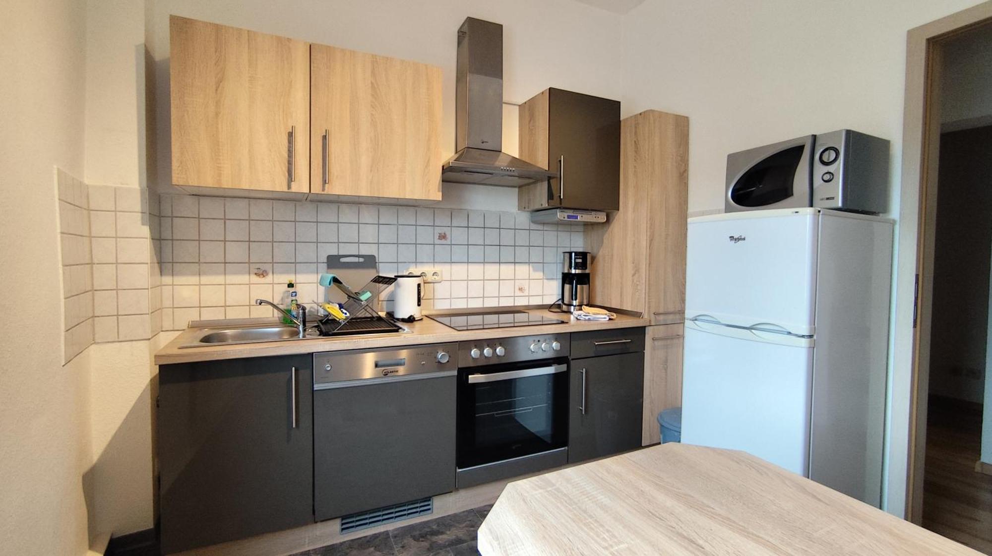 Gaeste- Und Ferienwohnung Glaeser ツウィッカウ エクステリア 写真